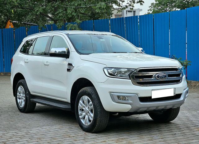 Ford Endeavour 2.2 Trend AT 4X2 Second-hand 2017 Ford Endeavour 2.2 Trend AT 4X2 for sale in New Delhi