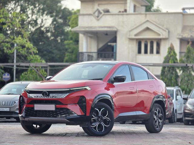 Tata Curvv Accomplished Plus A Diesel Second-hand 2024 Tata Curvv Accomplished Plus A Diesel for sale in Surat