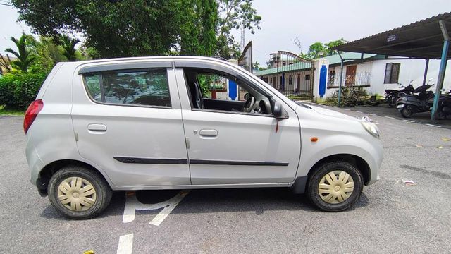 Maruti Suzuki Alto 800 LXI Second-hand 2013 Maruti Suzuki Alto 800 LXI for sale in Guwahati