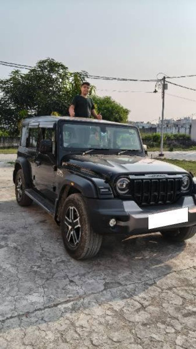Second-hand 2025 Mahindra Thar ROXX MX5 RWD Diesel for sale in Ballabhgarh