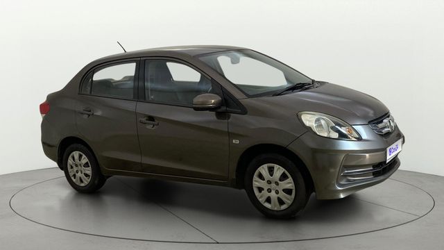 Second-hand 2015 Honda Amaze S AT i-Vtech for sale in Thane