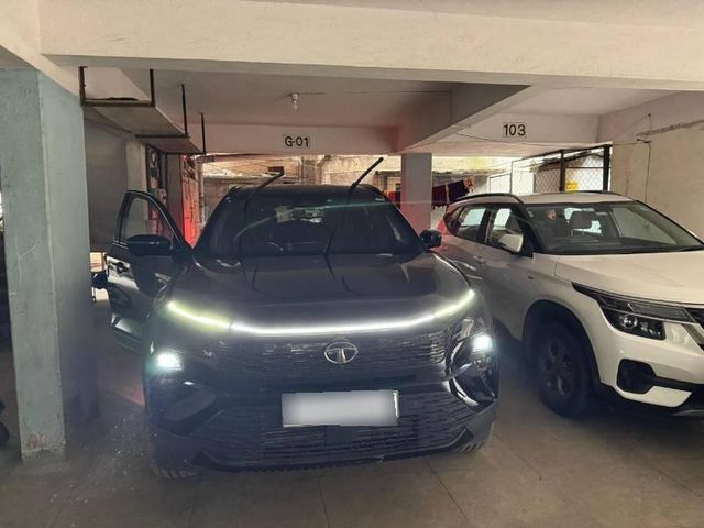 Tata Harrier Fearless Plus Dark AT Second-hand 2023 Tata Harrier Fearless Plus Dark AT for sale in Bangalore