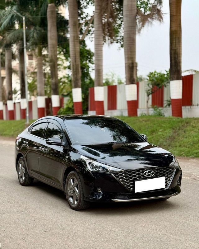 Second-hand 2022 Hyundai Verna SX Diesel for sale in Nashik