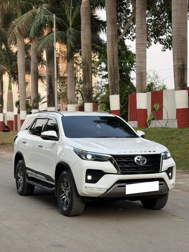 Second-hand 2021 Toyota Fortuner 4X2 Diesel BSVI for sale in Nashik