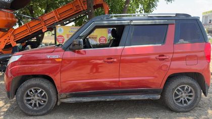 4 Used Mahindra TUV 300