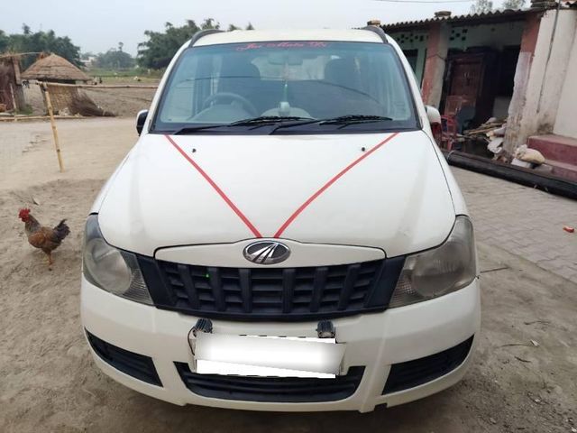 Mahindra Quanto C2 Second-hand 2013 Mahindra Quanto C2 for sale in Bettiah