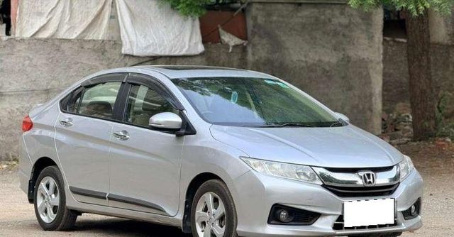 Second-hand 2015 Honda City i VTEC CVT VX for sale in Nashik