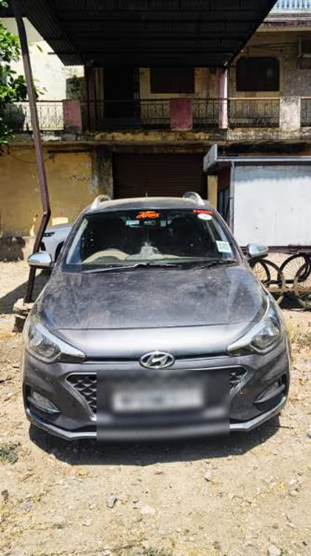 Hyundai i20 Sportz Plus Second-hand 2020 Hyundai i20 Sportz Plus for sale in Indore