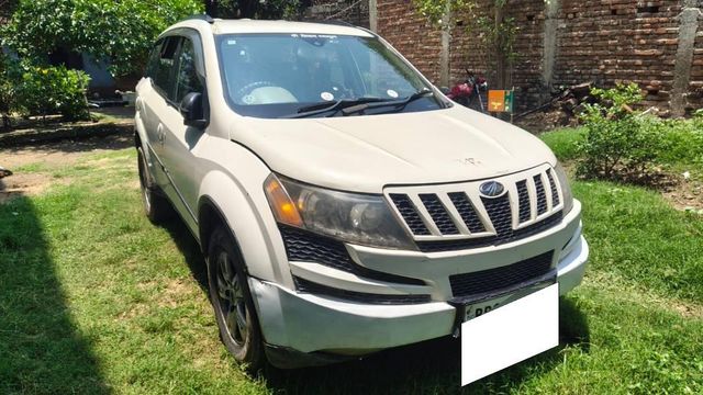 Mahindra XUV500 W6 2WD Second-hand 2012 Mahindra XUV500 W6 2WD for sale in Jamui