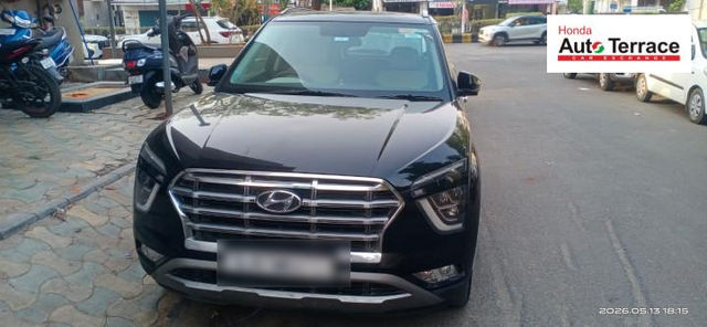Second-hand 2023 Hyundai Creta 1.6 CRDi SX for sale in Ahmedabad