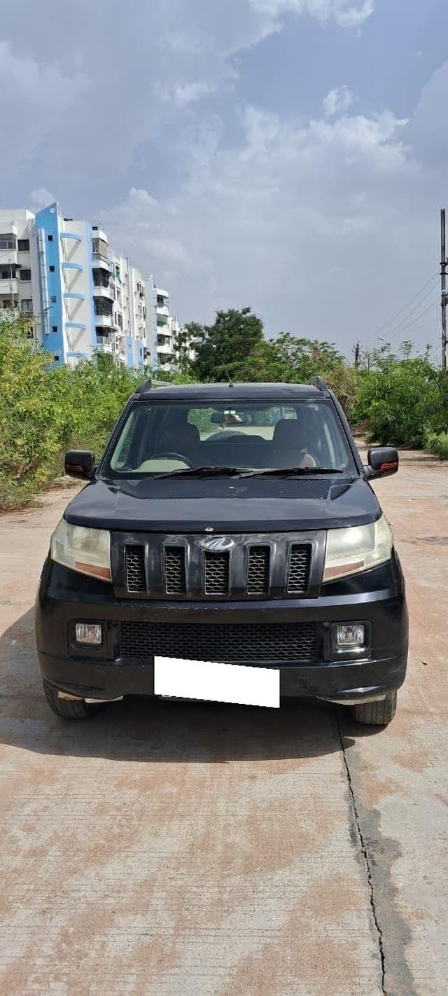 Mahindra TUV 300 T4 Plus Second-hand 2016 Mahindra TUV 300 T4 Plus for sale in Bhopal