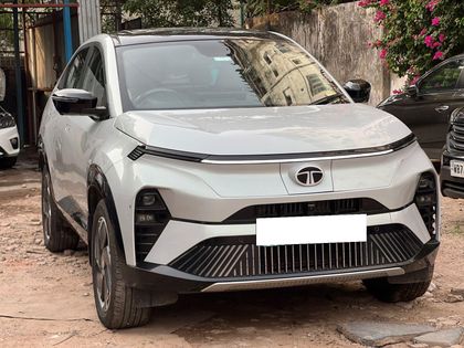 Tata Curvv EV Empowered Plus 55