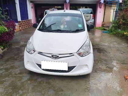 5 Used Hyundai EON in Jorhat