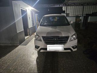 Used Toyota Innova 2.5 VX (Diesel) 7 Seater BS IV