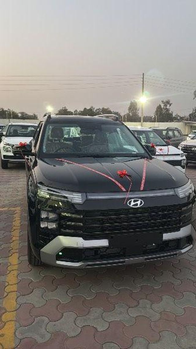 Hyundai Alcazar Platinum DCT Second-hand 2025 Hyundai Alcazar Platinum DCT for sale in Hisar