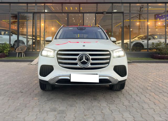 Mercedes-Benz GLS 450 4matic Second-hand 2024 Mercedes-Benz GLS 450 4matic for sale in Ludhiana