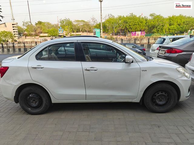 Maruti Suzuki Swift Dzire VXI 1.2 Second-hand 2018 Maruti Suzuki Swift Dzire VXI 1.2 for sale in Ahmedabad