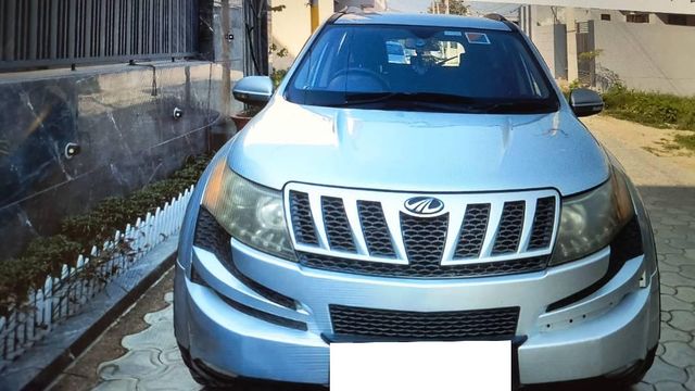 Mahindra XUV500 W4 Second-hand 2015 Mahindra XUV500 W4 for sale in Faridabad