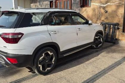 Used Platinum (O) Turbo DCT 7 Seater
