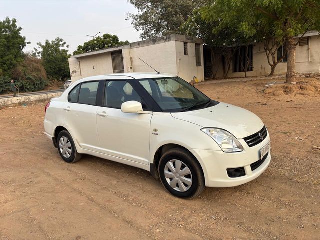 Maruti Suzuki Swift Dzire VDi Second-hand 2011 Maruti Suzuki Swift Dzire VDi for sale in Ahmedabad