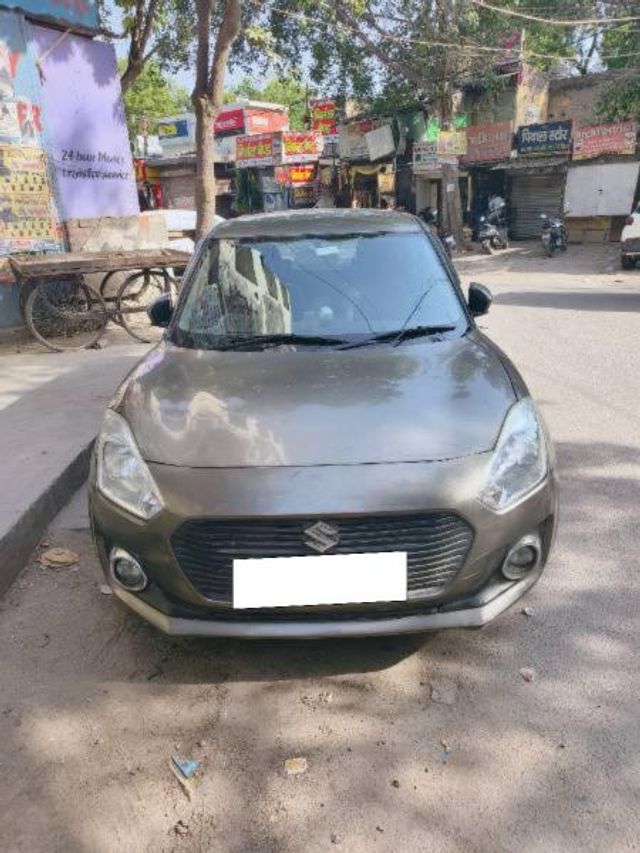 Second-hand 2018 Maruti Suzuki Swift VXI for sale in New Delhi