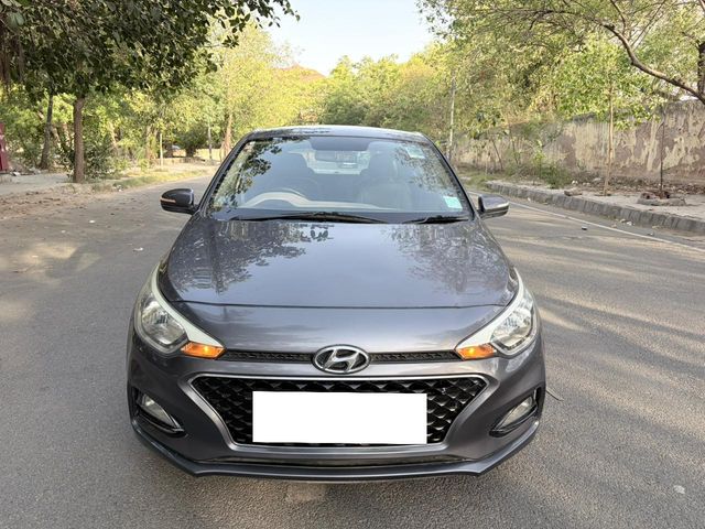 Hyundai i20 Sportz Plus Second-hand 2020 Hyundai i20 Sportz Plus for sale in New Delhi