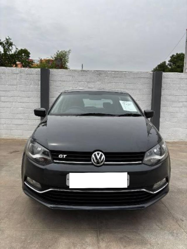 Volkswagen Polo 1.2 MPI Comfortline Second-hand 2015 Volkswagen Polo 1.2 MPI Comfortline for sale in Sulur
