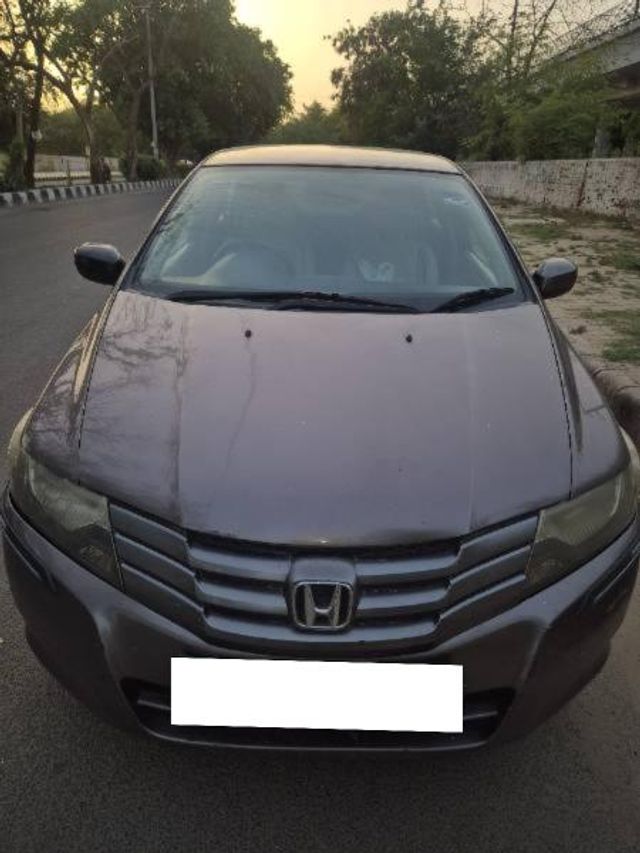 Second-hand 2011 Honda City E for sale in New Delhi