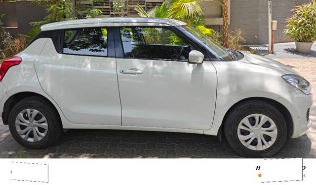 Maruti Suzuki Swift VXI AMT BSVI Second-hand 2021 Maruti Suzuki Swift VXI AMT BSVI for sale in Ahmedabad