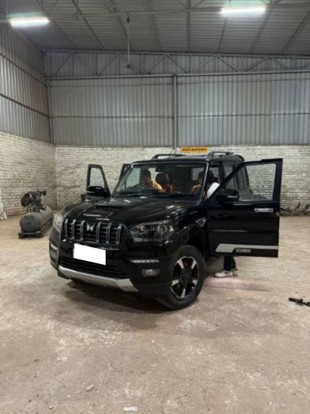 Mahindra Scorpio S11 BSIV Second-hand 2020 Mahindra Scorpio S11 BSIV for sale in Gwalior