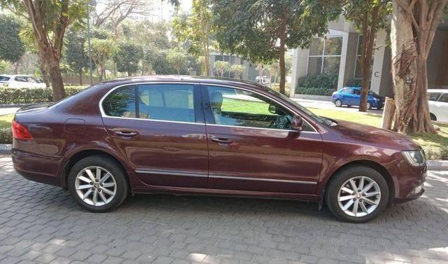 Second-hand 2015 Skoda Superb Elegance 1.8 TSI MT for sale in Mumbai