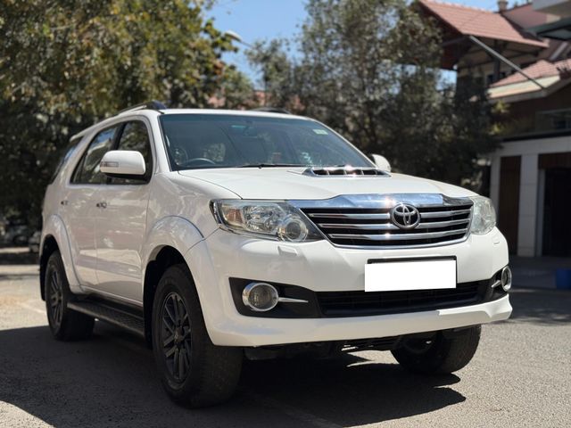 Second-hand 2015 Toyota Fortuner 4x2 Manual for sale in Bangalore