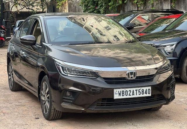 Second-hand 2023 Honda City ZX CVT for sale in Kolkata