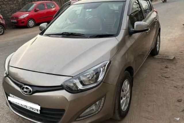 Hyundai i20 1.4 CRDi Sportz Second-hand 2012 Hyundai i20 1.4 CRDi Sportz for sale in Hyderabad