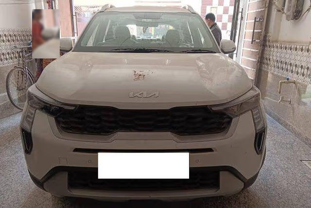 Second-hand 2025 Kia Sonet HTK Plus for sale in New Delhi