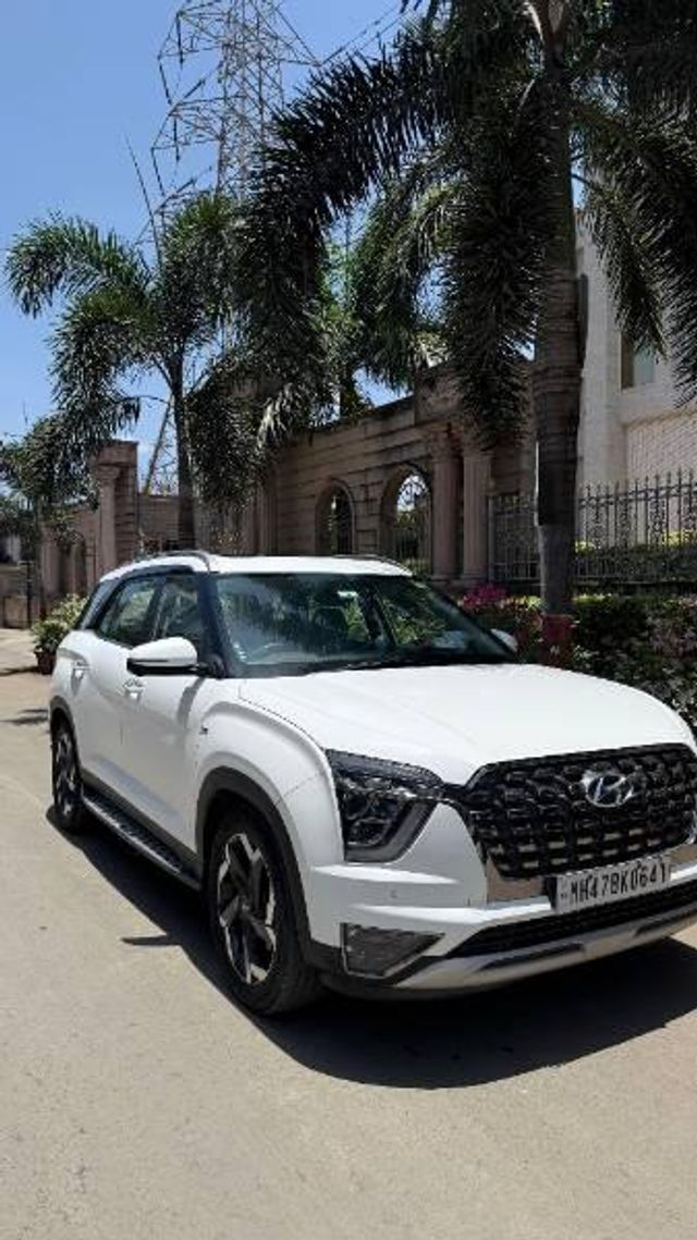 Second-hand 2023 Hyundai Alcazar 1.5 Signature (O) 7-Seater Diesel AT for sale in Mumbai