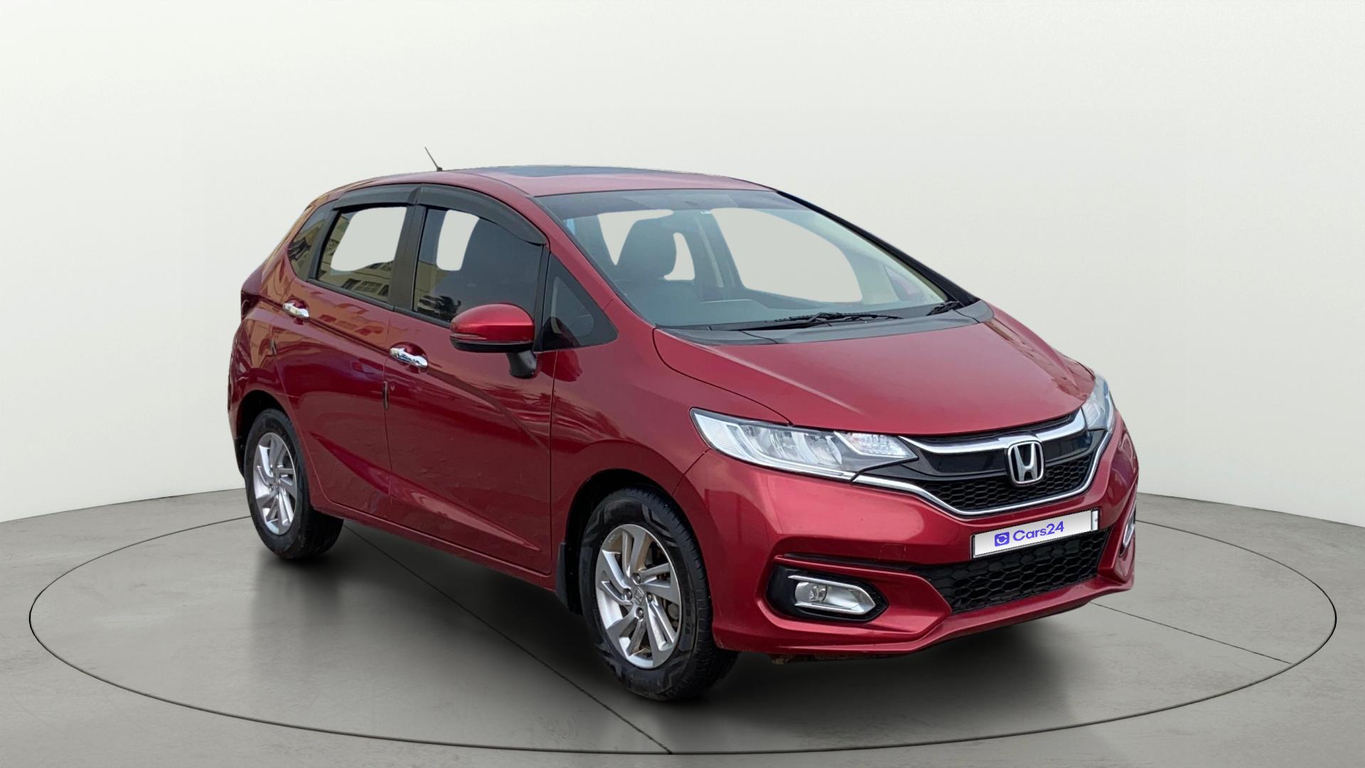 Buy Used Honda Jazz ZX CVT of 2022 model @ 6,76,344 INR in