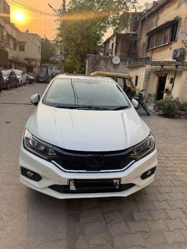 Second-hand 2019 Honda City ZX MT for sale in New Delhi