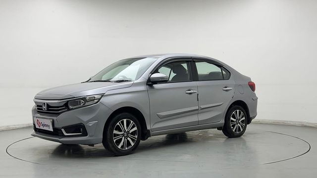 Second-hand 2023 Honda Amaze VX CVT Petrol for sale in Ghaziabad