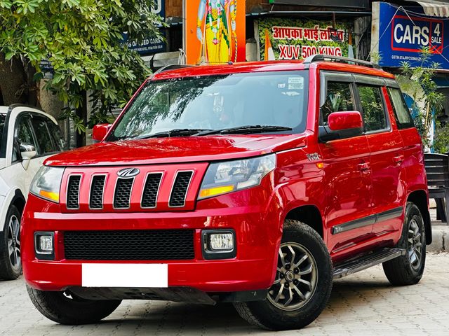 Mahindra TUV 300 T10 Second-hand 2018 Mahindra TUV 300 T10 for sale in New Delhi