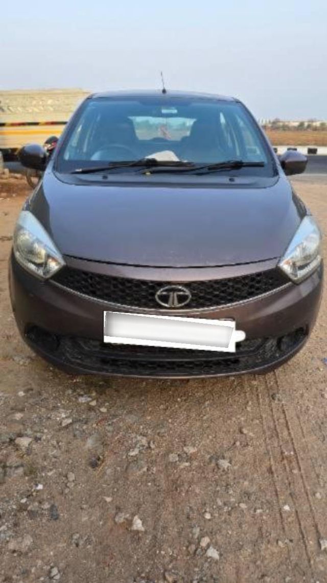 Tata Tiago 1.2 Revotron XT Second-hand 2019 Tata Tiago 1.2 Revotron XT for sale in Ahmedabad