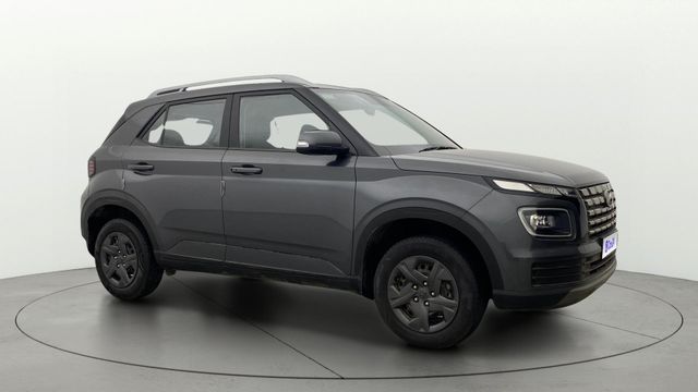 Hyundai Venue S Opt 2023-2025 Second-hand 2025 Hyundai Venue S Opt 2023-2025 for sale in Chennai