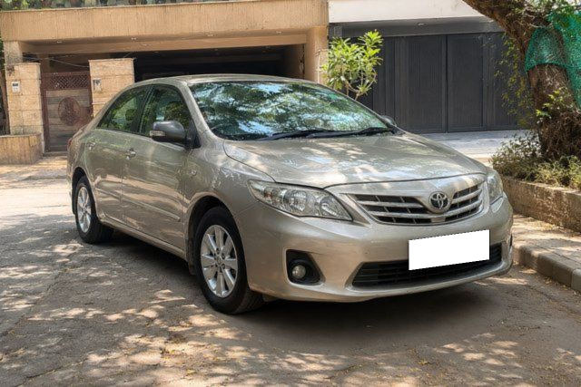 Second-hand 2012 Toyota Corolla Altis 1.8 JS for sale in New Delhi