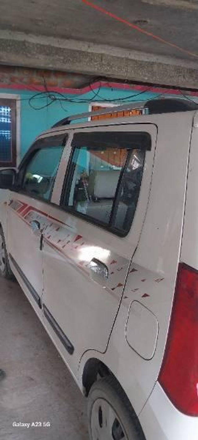 Maruti Suzuki Wagon R AMT VXI Second-hand 2018 Maruti Suzuki Wagon R AMT VXI for sale in Tezpur