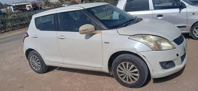 Maruti Suzuki Swift VDI Second-hand 2012 Maruti Suzuki Swift VDI for sale in Ahmedabad