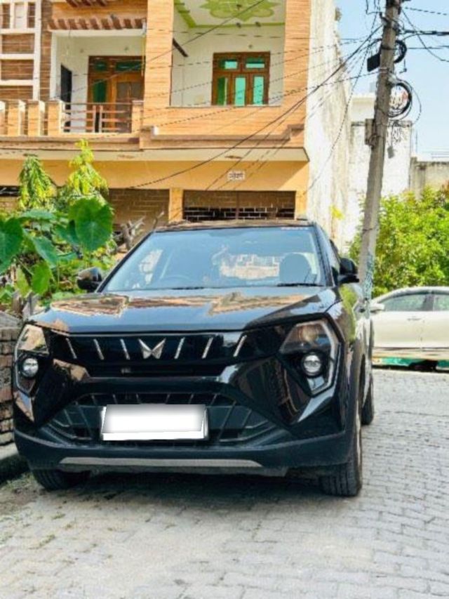 Mahindra XUV 3XO MX2 Pro Second-hand 2025 Mahindra XUV 3XO MX2 Pro for sale in Meerut