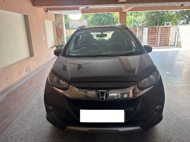 Second-hand 2017 Honda WR-V i-DTEC VX for sale in Greater Noida