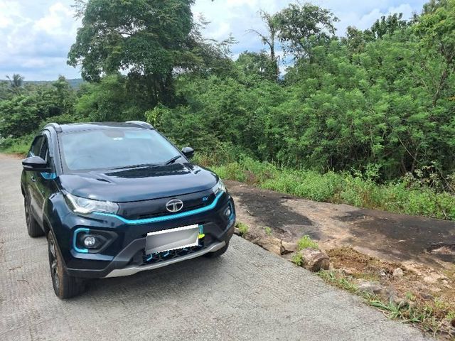 Tata Nexon EV XZ Plus LUX Second-hand 2022 Tata Nexon EV XZ Plus LUX for sale in Bangalore