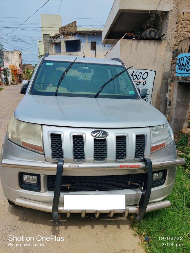 Mahindra TUV 300 T6 Plus Second-hand 2018 Mahindra TUV 300 T6 Plus for sale in Prakasam