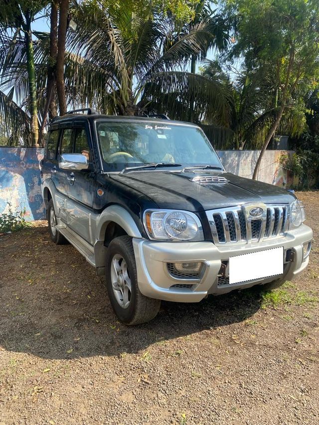 Mahindra Scorpio VLS AT 2.2 mHAWK Second-hand 2010 Mahindra Scorpio VLS AT 2.2 mHAWK for sale in Nashik